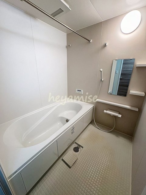 バス・シャワールーム