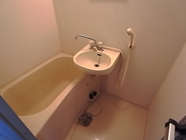 バス・シャワールーム　お風呂・トイレ別々のセパレート