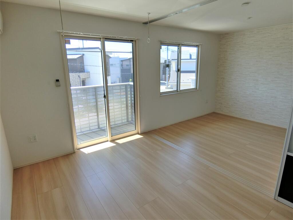 その他部屋・スペース　※写真は反転タイプです