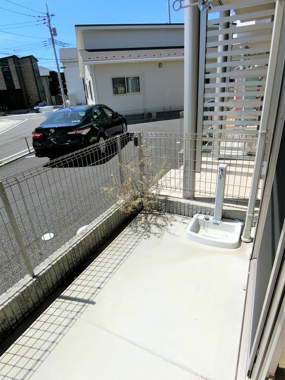 バルコニー　※写真は反転タイプです