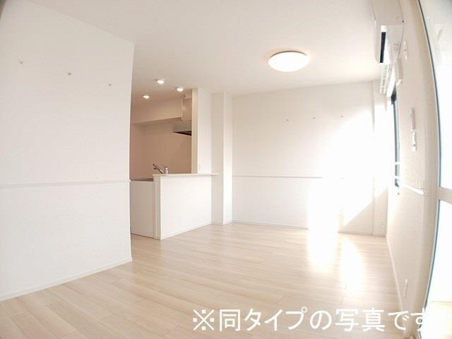 居室・リビング　※同タイプ
