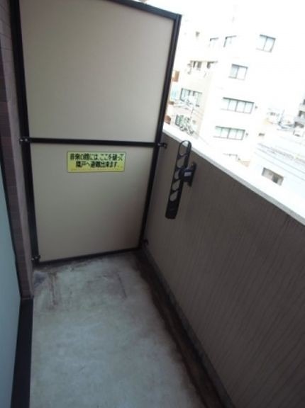 バルコニー　※同仕様写真