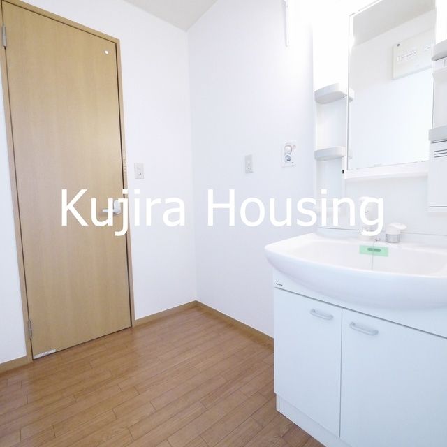 洗面設備　★便利な洗髪洗面化粧台★