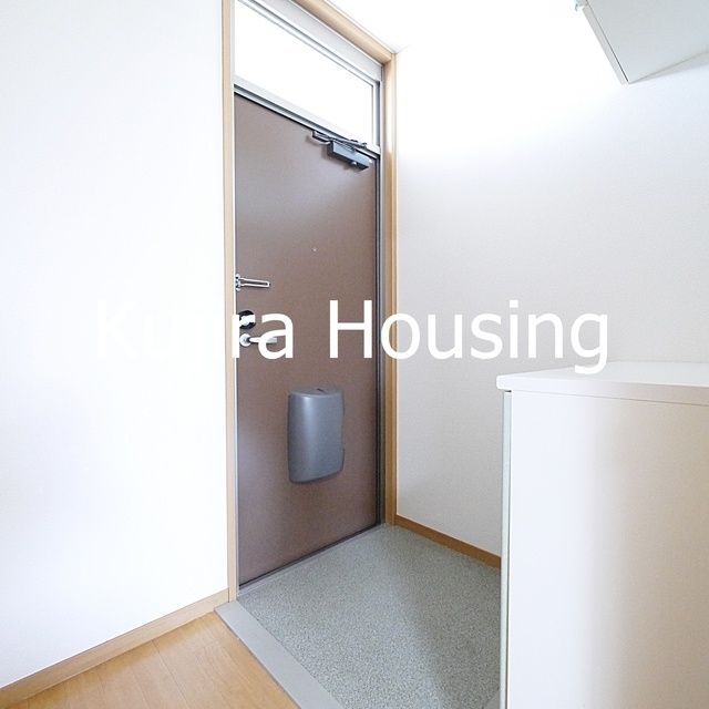 玄関　★玄関にはシューズボックス完備★