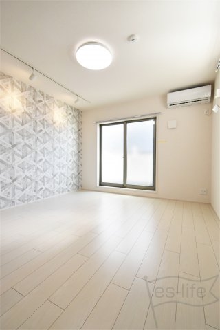 居室・リビング　同仕様