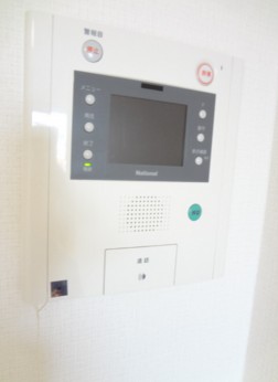 セキュリティ　モニター付インターホン。