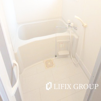 バス・シャワールーム　風呂