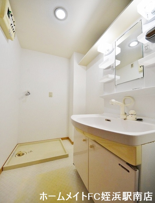 洗面設備　★洗面脱衣所です！★別部屋参考写真