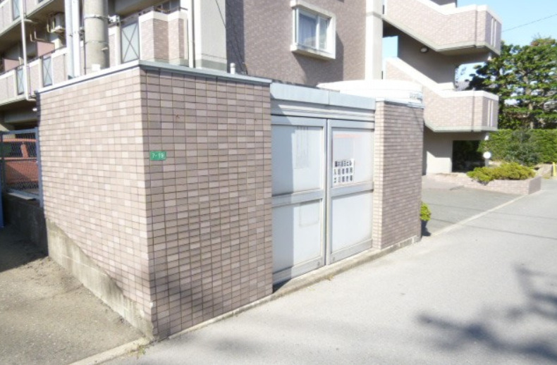 栗木第8ビルの外観写真
