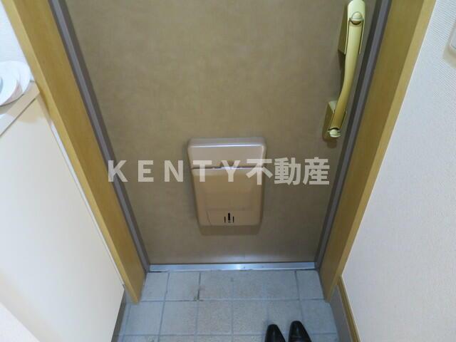 玄関　落ち着いた玄関です