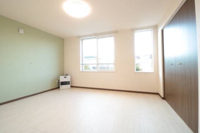 その他部屋・スペース　明るい洋室♪