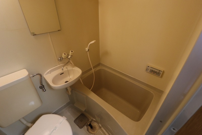 バス・シャワールーム　ホテル気分のユニットバス！