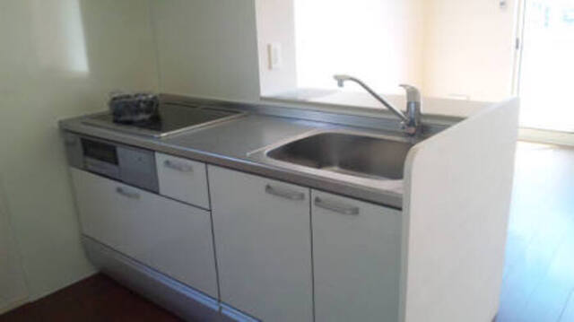 キッチン　カウンターキッチン（ＩＨコンロ・鍋付）