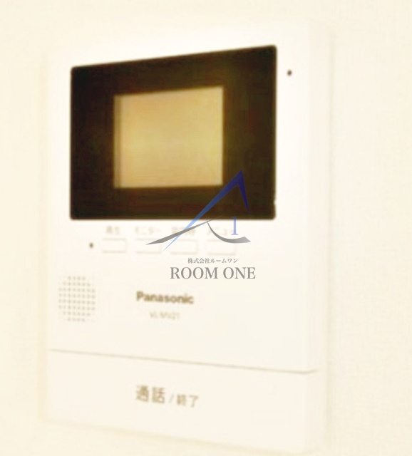 セキュリティ　モニター付きインターホンです。