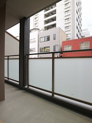 バルコニー　同シリーズの参考写真です