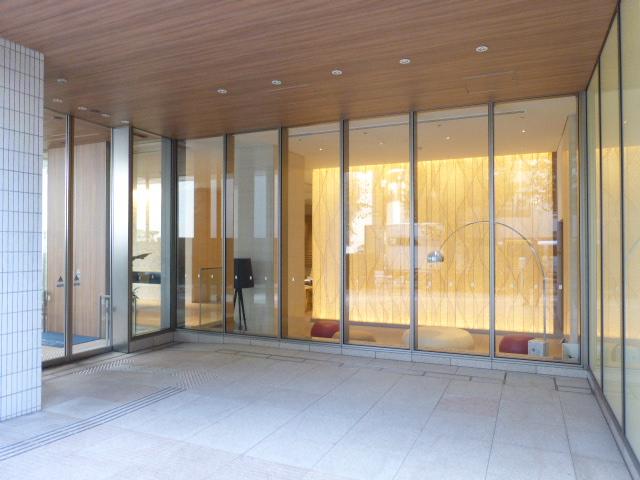 エントランス　エントランス