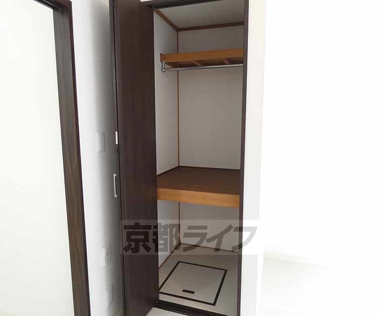 収納　室内リノベーション！ ３点セパレートに変更！