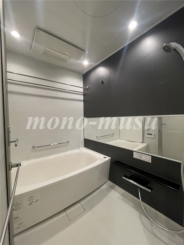 バス・シャワールーム　別部屋参考写真