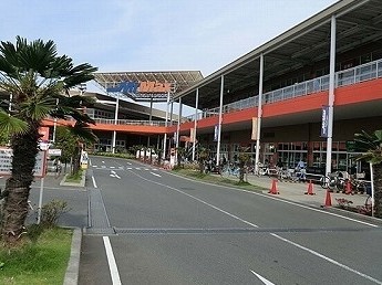 ショッピングセンター　ミスターマックス（ショッピングセンター）まで500m