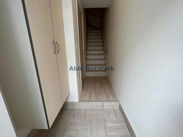 玄関　室内階段