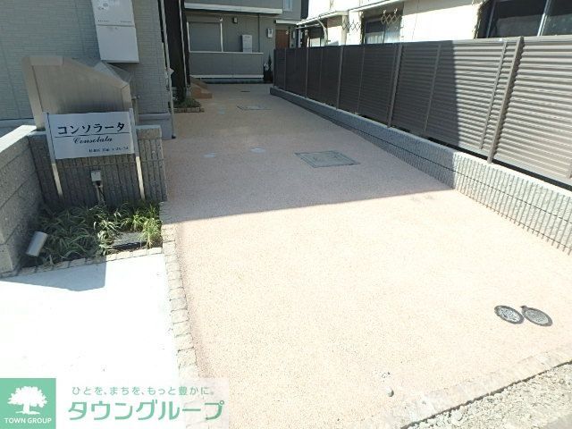 エントランス　エントランス