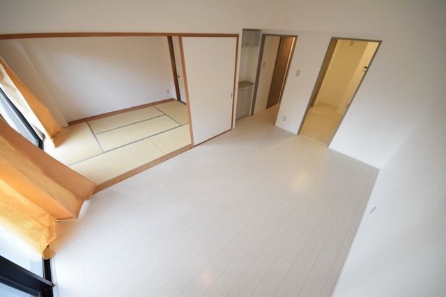 居室・リビング　キレイな室内