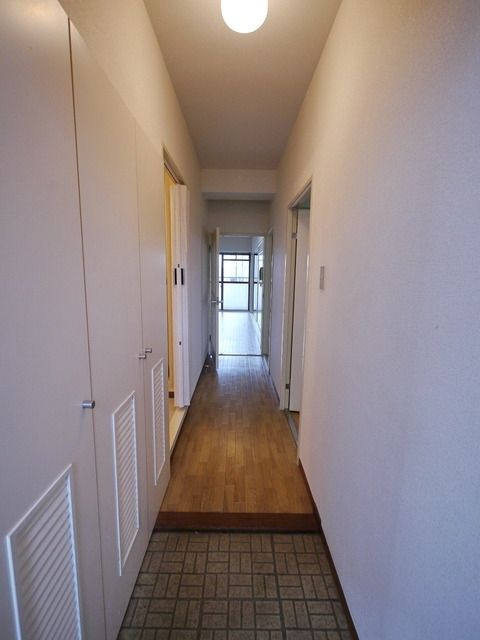 玄関　玄関部分