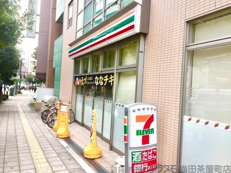 コンビニ　セブン-イレブン大阪肥後橋駅前店（コンビニ）まで212m
