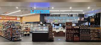 コンビニ　ローソン 福岡空港国際線店（コンビニ）まで1010m