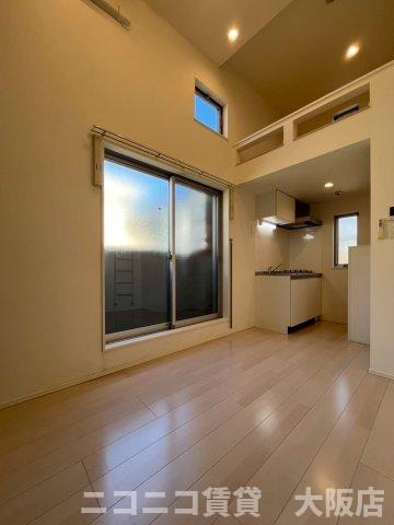 居室・リビング　モデルルームイメージの為、現状を優先いたします