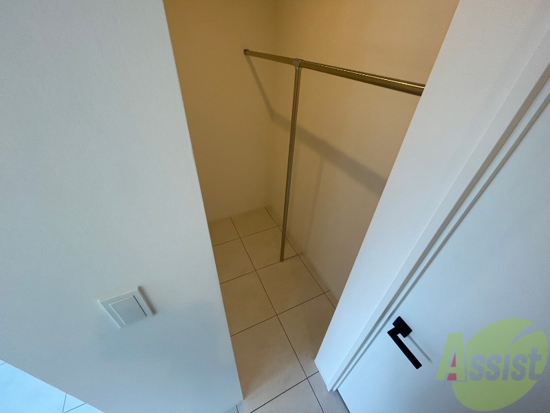 収納　嬉しいウォークインクローゼット仕様です！！