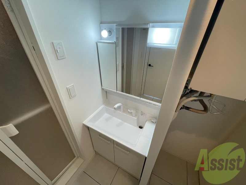 洗面設備　シャンプードレッサーで身支度もラクラクです！