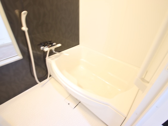 バス・シャワールーム　※別室の参考写真の為、現況優先です。