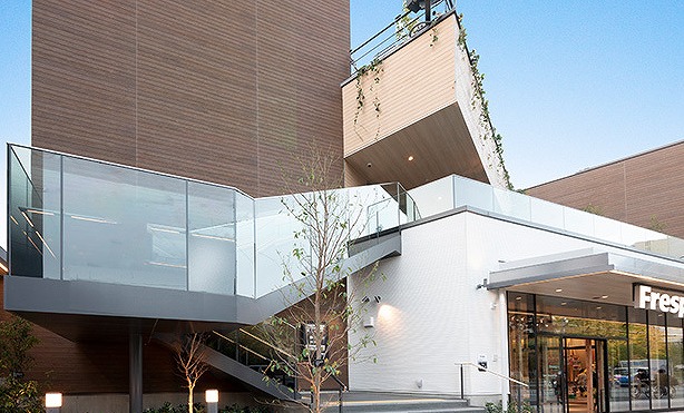 ショッピングセンター　フレスポ阿波座（ショッピングセンター）まで353m