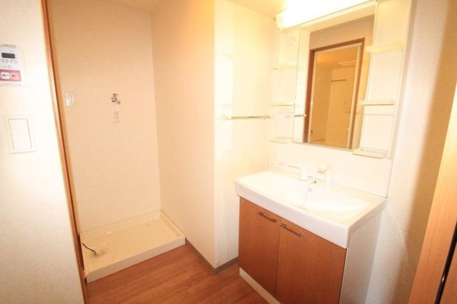 洗面設備　シャンプードレッサー