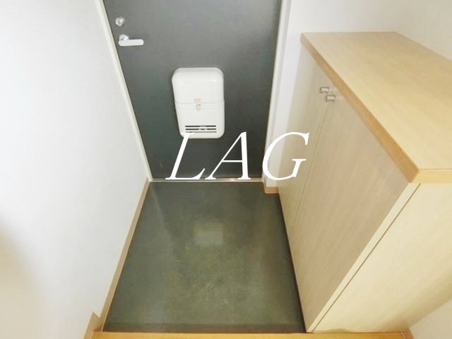 玄関　玄関です。