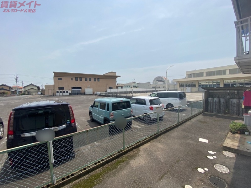 バルコニー　同型参考写真