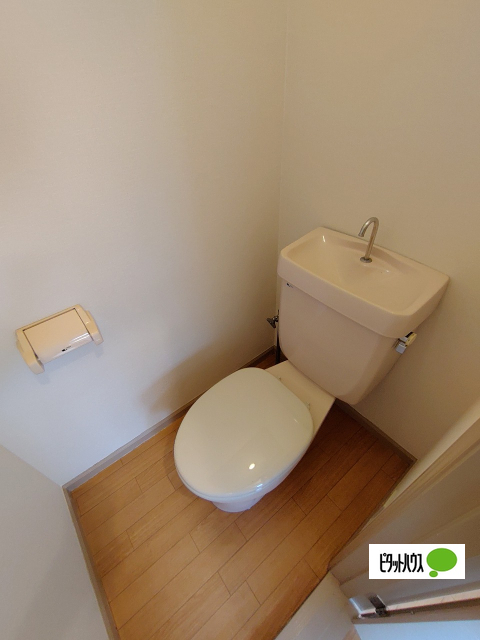 トイレ　同物件別部屋