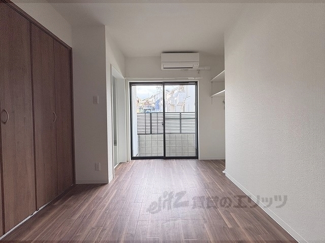 居室・リビング　洋室