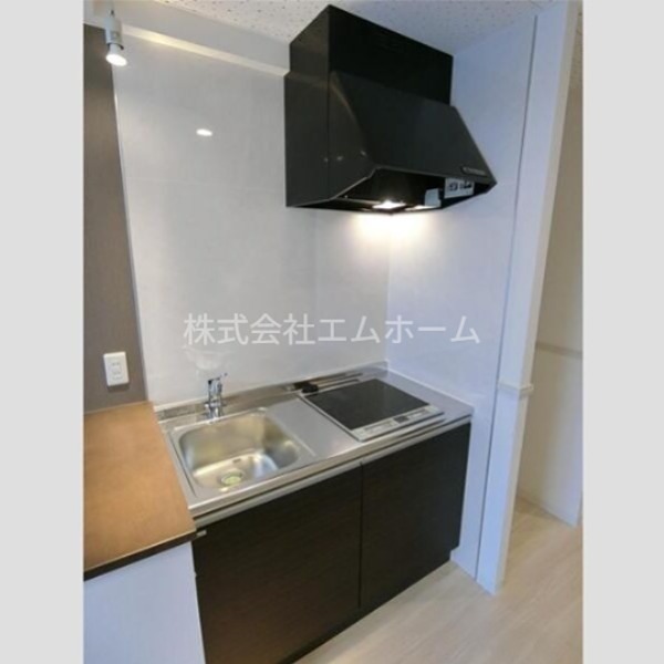 キッチン　システムキッチン　IH２口コンロ