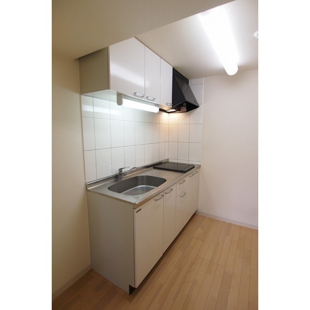 キッチン　現況優先となります。