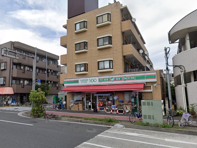 コンビニ　100円ローソン（コンビニ）まで321m