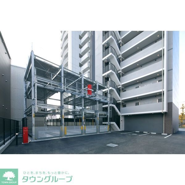 駐車場　駐車場