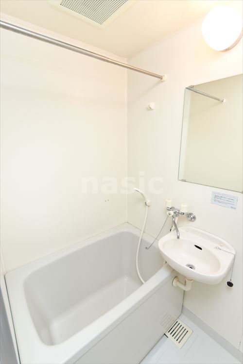 バス・シャワールーム　同仕様写真 社会人可能♪