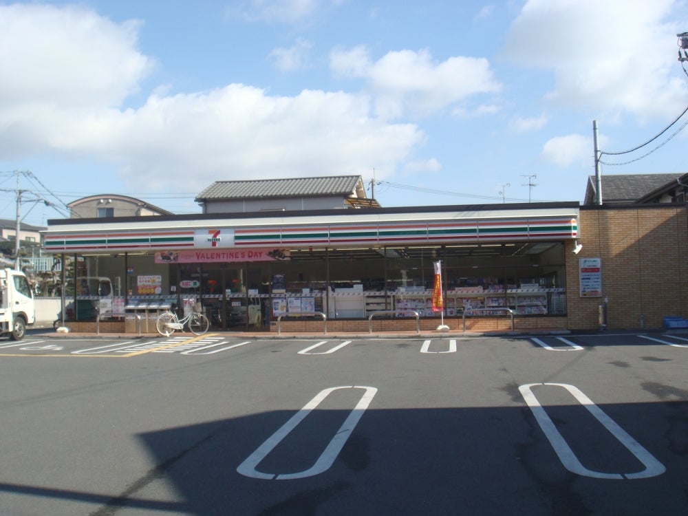 コンビニ　セブンイレブン東大阪森河内西2丁目店（コンビニ）まで344m
