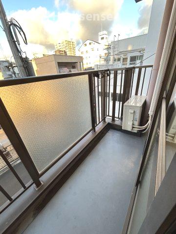 バルコニー　広々としたバルコニーです