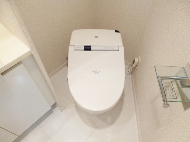 トイレ　温水洗浄トイレ！