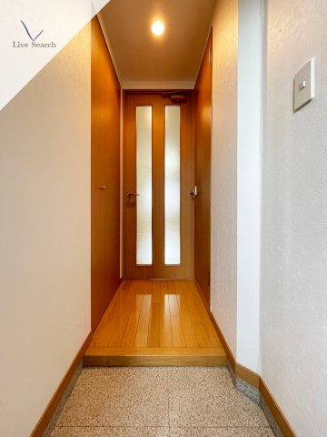 玄関　明るい玄関です