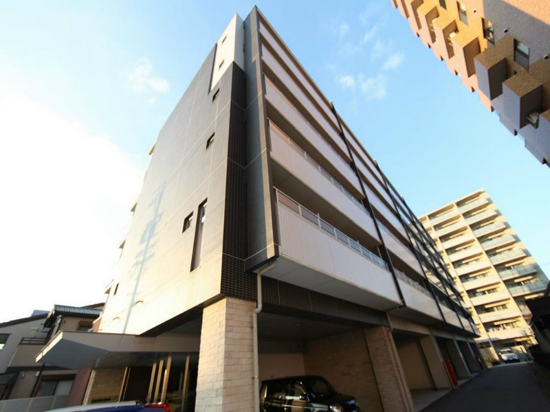 建物外観　外観　オートロック　宅配ＢＯＸ　外壁タイル張り