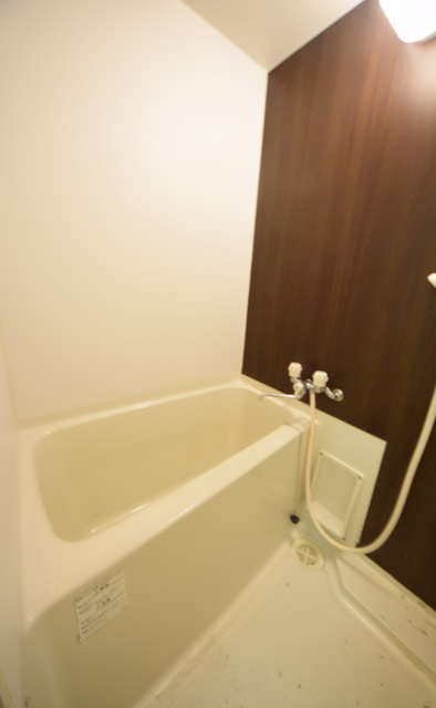 バス・シャワールーム　～綺麗さっぱり！～